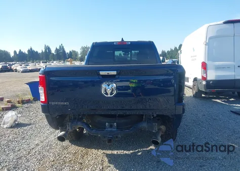 2019 Ram 1500 Big Horn/Lone Star 4X4 6'4 Box z USA, uszkodzony, nr VIN 1C6SRFMT7KN786222